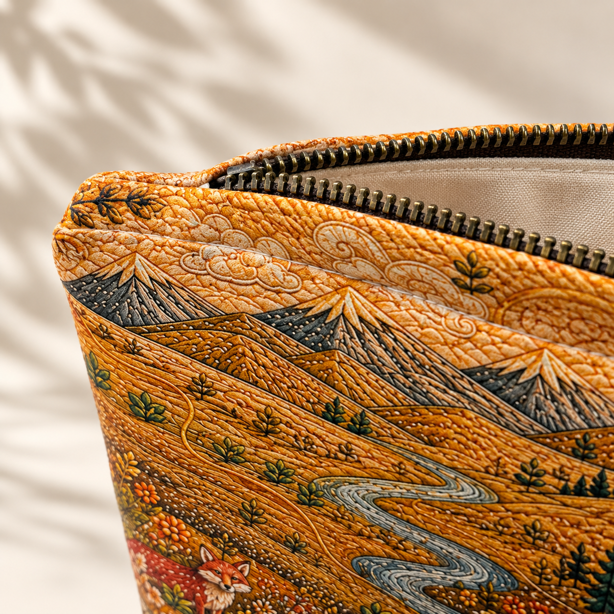 Walk Gently Wildlife Travel Pouch - Image 4